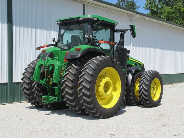 Image of John Deere 8R 410 equipment image 4