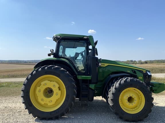 Image of John Deere 8R 410 equipment image 3