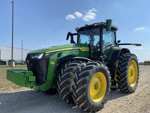 2023 John Deere 8R 410 Image