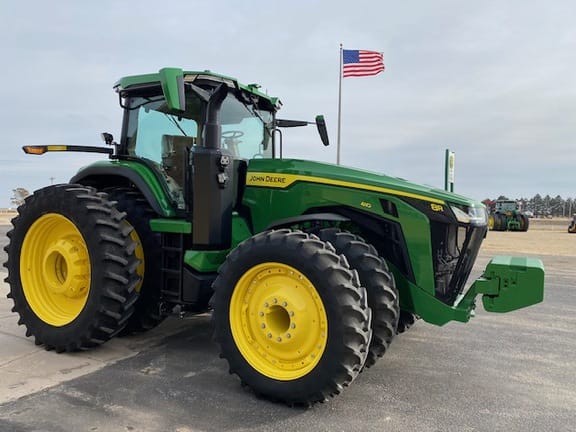 2023 John Deere 8R 410 Equipment Image0