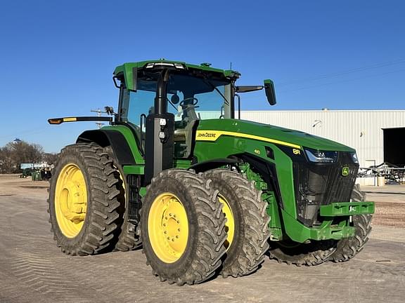 Image of John Deere 8R 410 equipment image 2