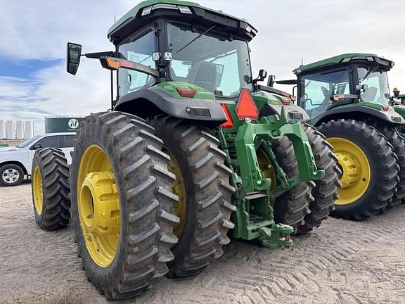 Image of John Deere 8R 410 equipment image 2