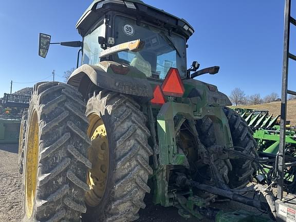 Image of John Deere 8R 410 equipment image 3