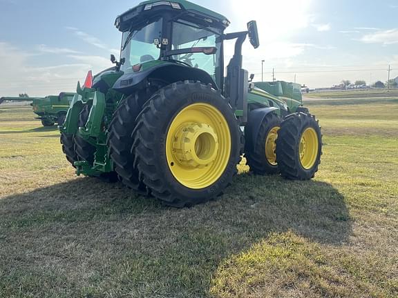 Image of John Deere 8R 410 equipment image 3