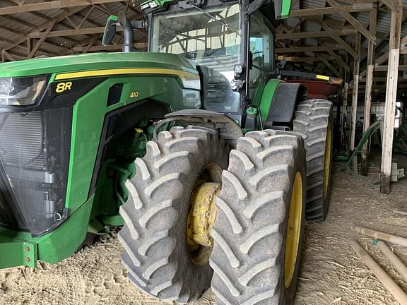 Image of John Deere 8R 410 equipment image 2