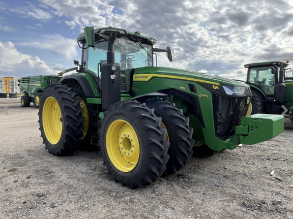 Image of John Deere 8R 410 equipment image 2
