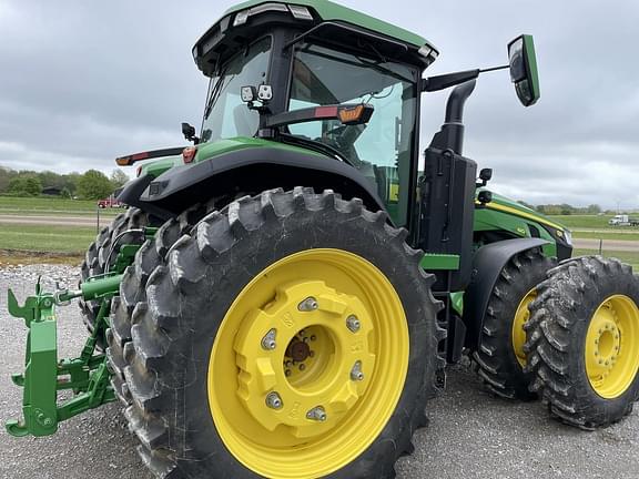 Image of John Deere 8R 410 equipment image 3
