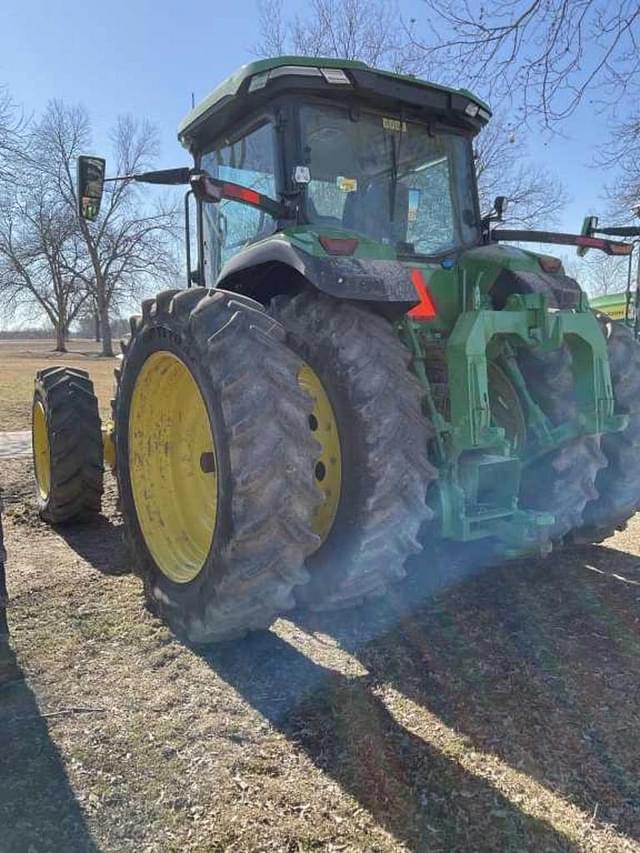 Image of John Deere 8R 250 equipment image 1