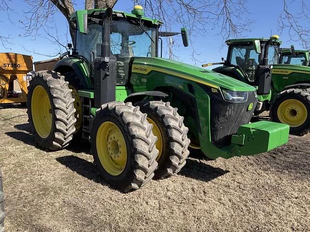 Image of John Deere 8R 310 equipment image 3