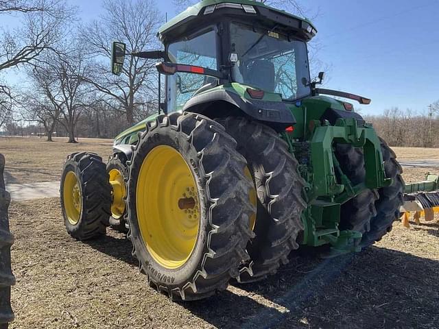 Image of John Deere 8R 310 equipment image 1