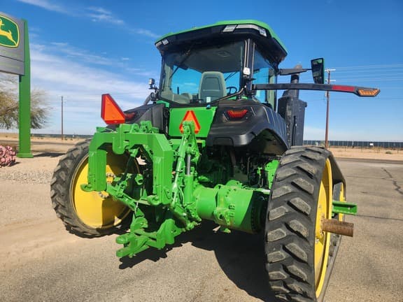 Image of John Deere 8RT 310 equipment image 4