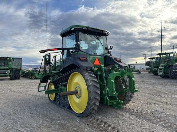Image of John Deere 8RT 340 equipment image 4