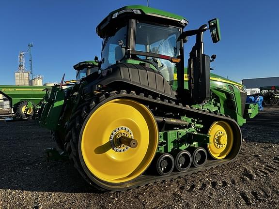 Image of John Deere 8RT 340 equipment image 2