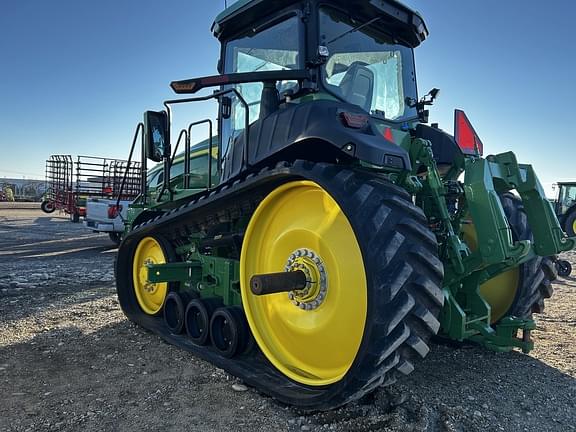 Image of John Deere 8RT 340 equipment image 3