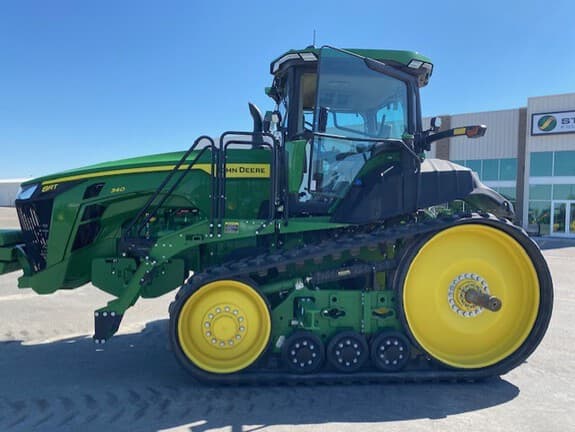 Image of John Deere 8RT 340 equipment image 1