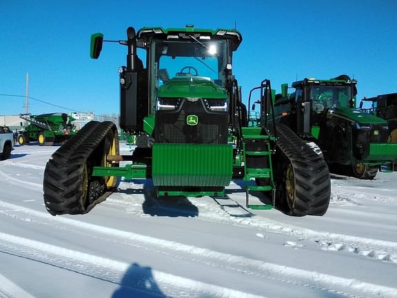 Image of John Deere 8RT 340 equipment image 2