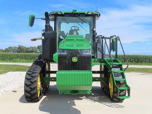 Image of John Deere 8RT 340 equipment image 2