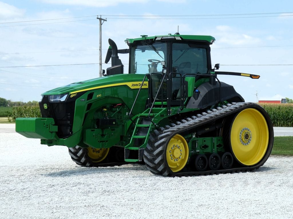 2023 John Deere 8RT 370 Equipment Image0