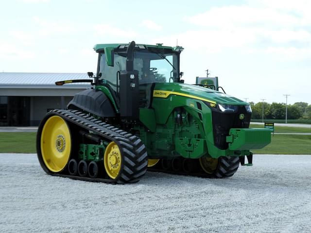 Image of John Deere 8RT 370 equipment image 1