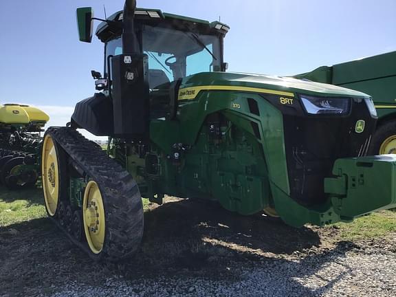 Image of John Deere 8RT 370 equipment image 3