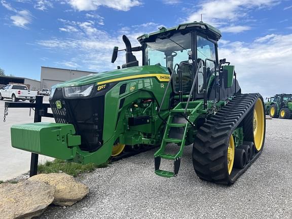 Image of John Deere 8RT 370 equipment image 1