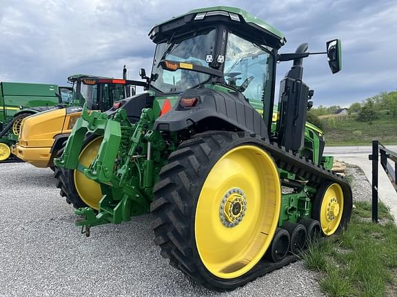 Image of John Deere 8RT 370 equipment image 4