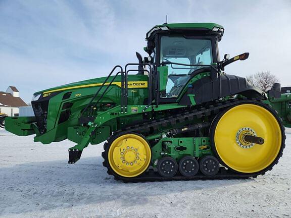 Image of John Deere 8RT 370 equipment image 1