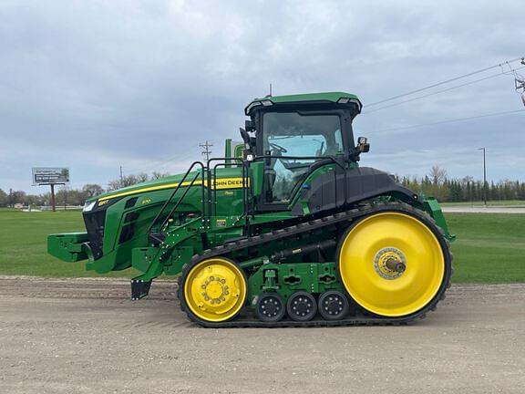 Image of John Deere 8RT 370 equipment image 1