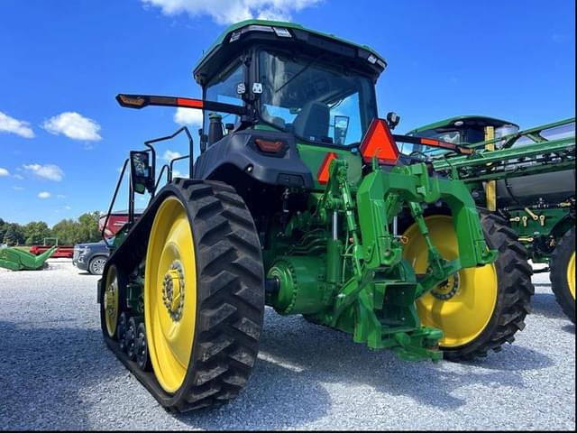 Image of John Deere 8RT 370 equipment image 4