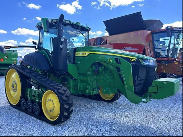 Image of John Deere 8RT 370 equipment image 1