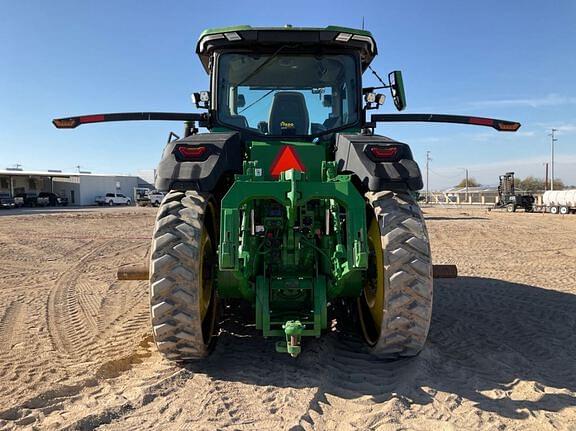 Image of John Deere 8RT 370 equipment image 3