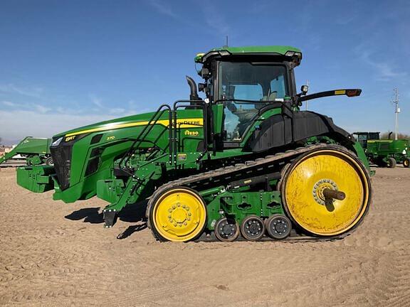 Image of John Deere 8RT 370 equipment image 1