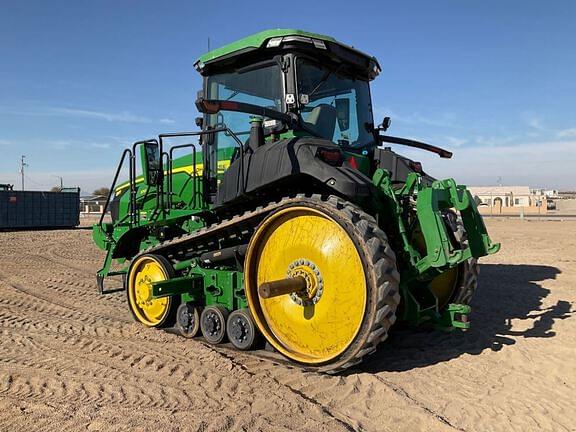 Image of John Deere 8RT 370 equipment image 2