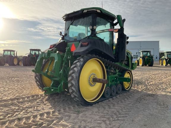 Image of John Deere 8RT 370 equipment image 4