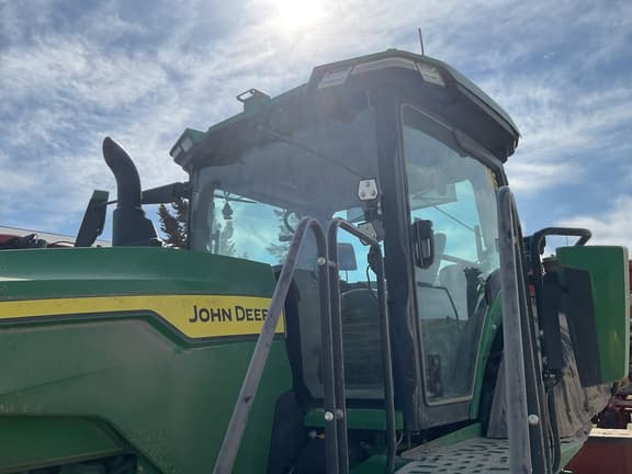 Image of John Deere 8RT 370 equipment image 4