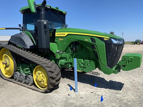 Image of John Deere 8RT 370 equipment image 1