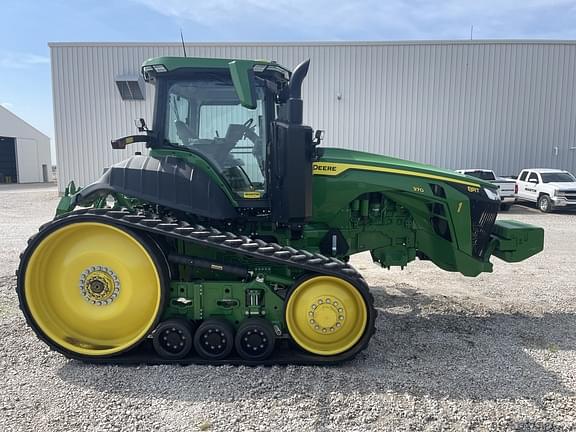 Image of John Deere 8RT 370 equipment image 3