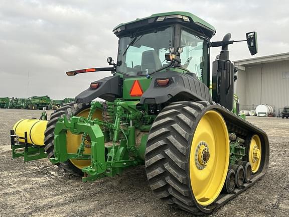 Image of John Deere 8RT 370 equipment image 2