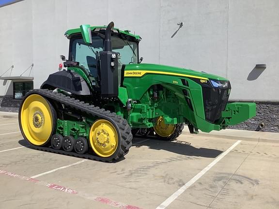 Image of John Deere 8RT 370 equipment image 2