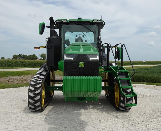 Image of John Deere 8RT 370 equipment image 3