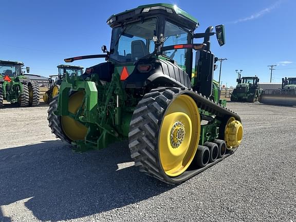 Image of John Deere 8RT 370 equipment image 4