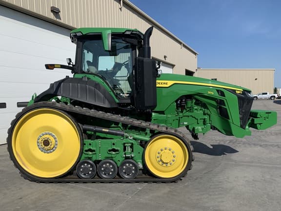Image of John Deere 8RT 370 equipment image 1