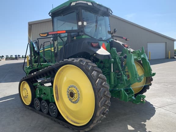 Image of John Deere 8RT 370 equipment image 4