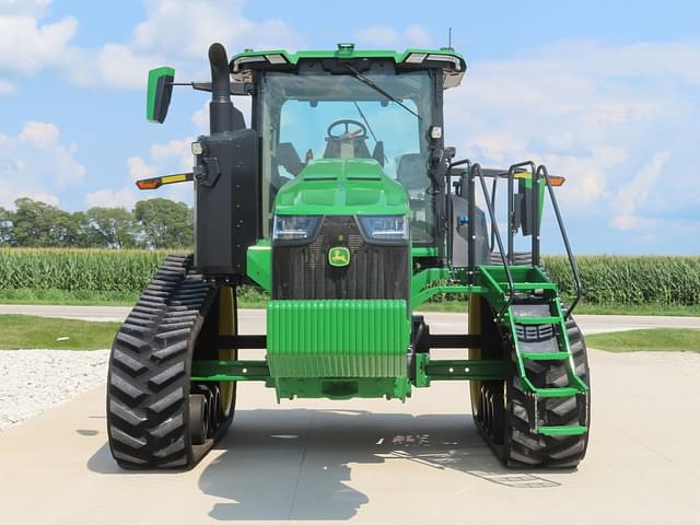 Image of John Deere 8RT 370 equipment image 2