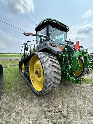 Image of John Deere 8RT 370 equipment image 4