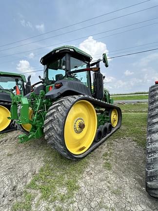 Image of John Deere 8RT 370 equipment image 3