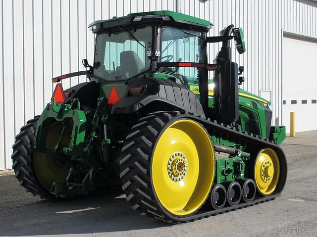 Image of John Deere 8RT 370 equipment image 3