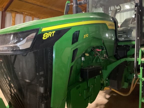 Image of John Deere 8RT 370 equipment image 3