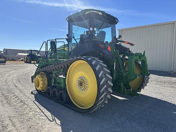 Image of John Deere 8RT 370 equipment image 2