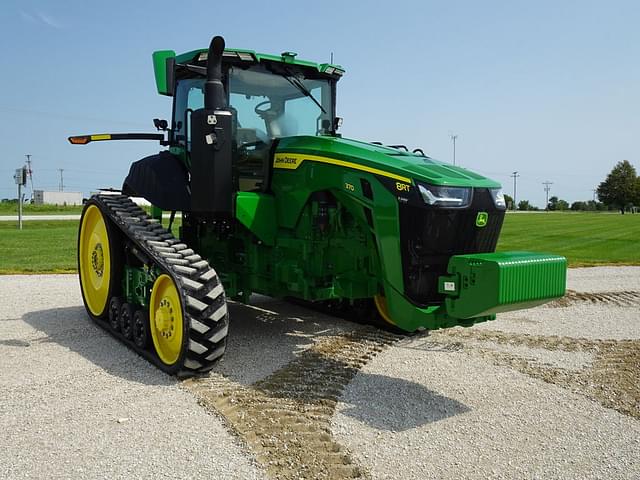 Image of John Deere 8RT 370 equipment image 4